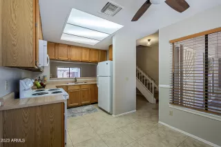 Photo #5: 6561842 Listing