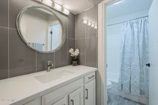 Photo #4: 6562052 Listing 