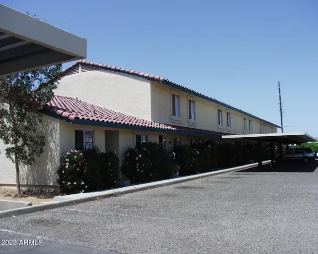 MLS: 6562132 Condo For Sale