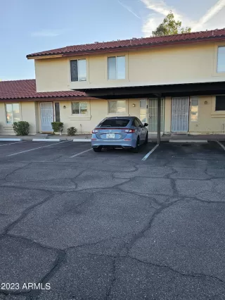 Photo #2: 6562132 Listing 