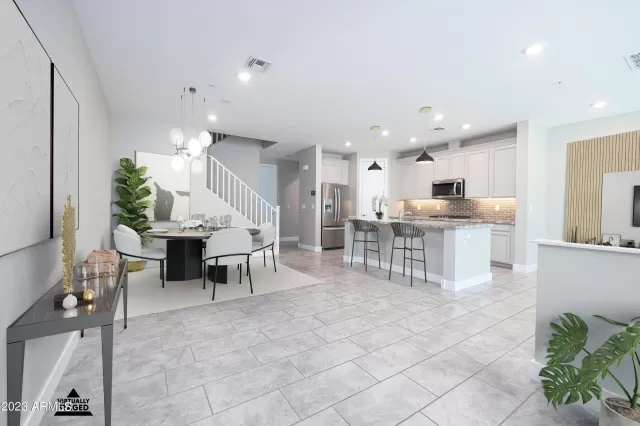 MLS: 6562343 Condo For Sale