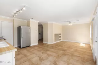 Photo #3: 6562519 Listing