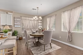 Photo #4: 6562851 Listing 