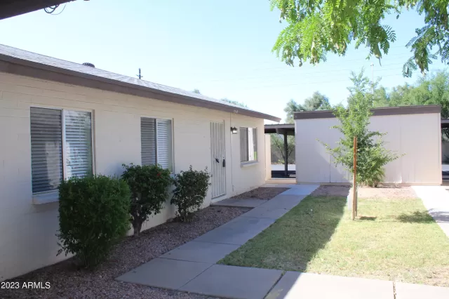 MLS: 6563110 Condo For Sale