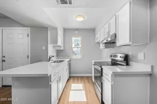 Photo #4: 6563332 Listing 