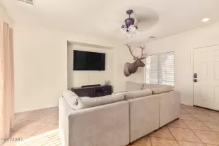 Photo #2: 6563371 Listing