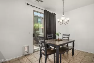 Photo #4: 6564265 Listing