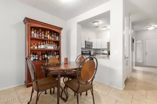 Photo #4: 6564288 Listing