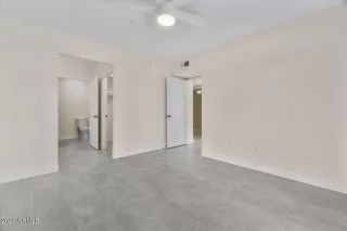 Photo #6: 6564441 Listing