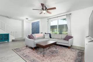 Photo #2: 6564518 Listing