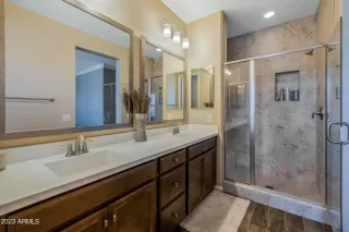 Photo #4: 6564560 Listing