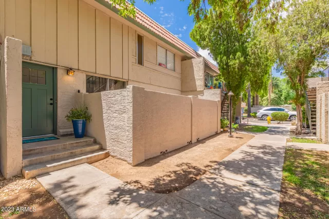 MLS: 6566085 Condo For Sale