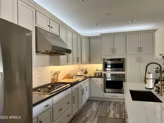 Photo #5: 6566256 Listing