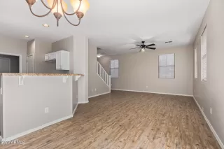 Photo #4: 6566416 Listing