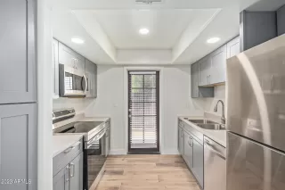 Photo #3: 6566454 Listing