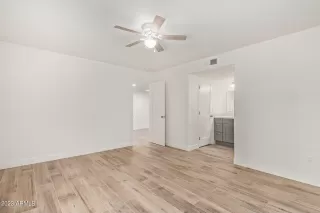 Photo #6: 6566454 Listing