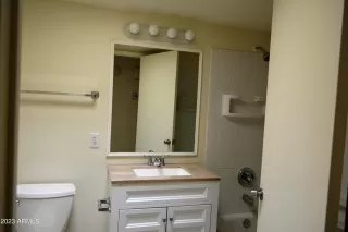 Photo #6: 6566712 Listing 