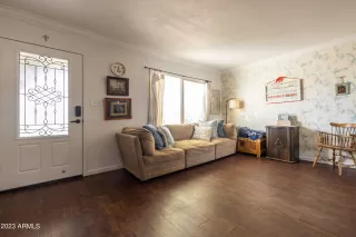 Photo #4: 6566742 Listing 