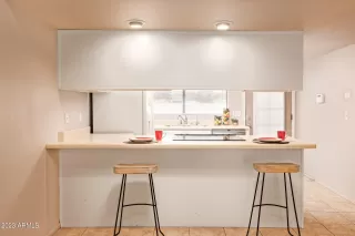 Photo #4: 6566796 Listing