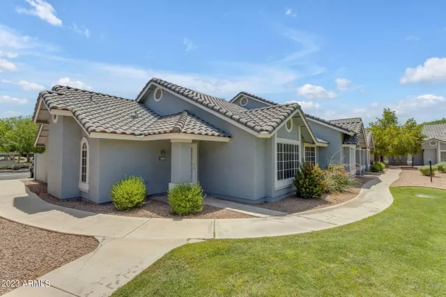 MLS: 6567822 Condo For Sale