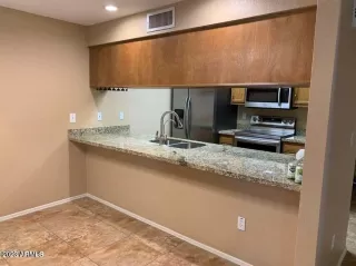 Photo #4: 6567833 Listing