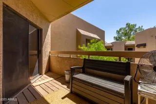 Photo #3: 6567918 Listing