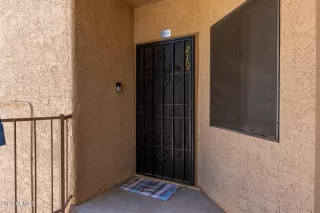 Photo #4: 6567918 Listing