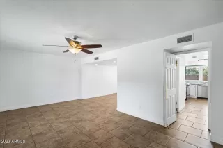 Photo #3: 6568459 Listing 