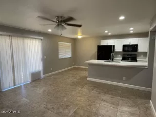 Photo #3: 6568530 Listing