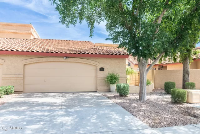 MLS: 6568607 Condo For Sale