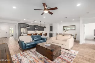 Photo #1: 6568958 Listing