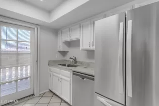 Photo #6: 6569110 Listing