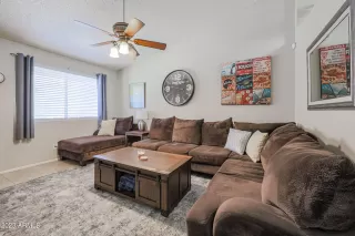 Photo #2: 6569232 Listing