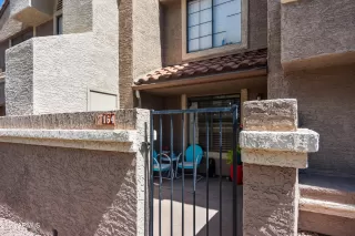 Photo #2: 6569583 Listing