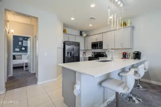 Photo #4: 6569612 Listing 