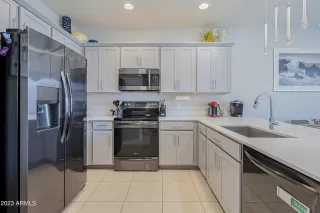 Photo #5: 6569612 Listing 