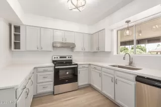 Photo #3: 6569755 Listing 