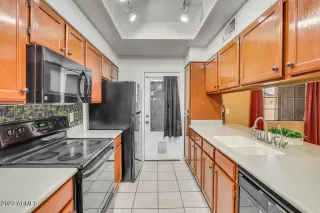 Photo #4: 6569841 Listing