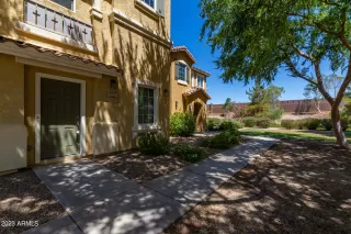 Photo #1: 6570357 Listing