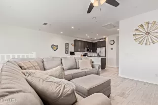 Photo #4: 6570420 Listing