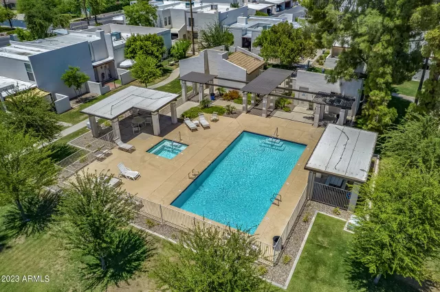 MLS: 6570655 Condo For Sale