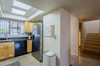 Photo #4: 6570655 Listing 