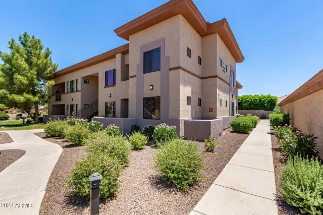 MLS: 6570808 Condo For Sale