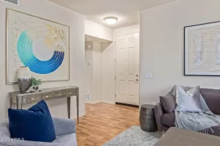 Photo #3: 6570808 Listing