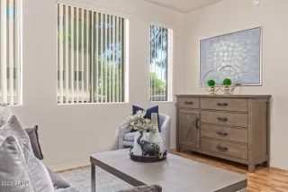 Photo #4: 6570808 Listing