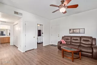 Photo #2: 6571413 Listing