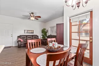 Photo #4: 6571413 Listing