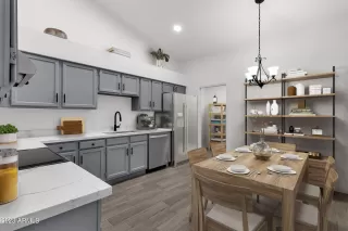 Photo #2: 6571583 Listing