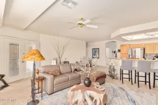 Photo #2: 6571788 Listing