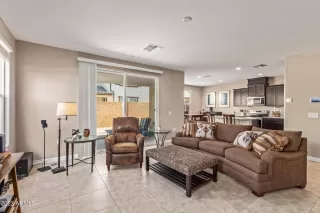 Photo #3: 6572068 Listing